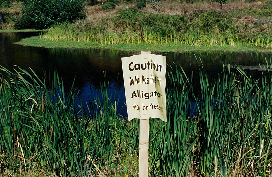 Danger Gators sign